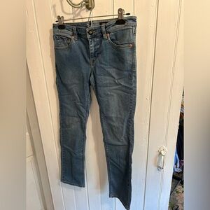 Volcom women’s 29 light wash slim straight leg jeans
